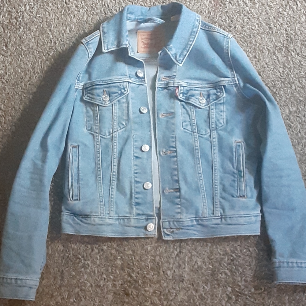 (NEW) Levi's original trucker jean jacket